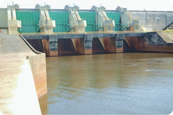 Imagem da Hidrelétrica de Balbina